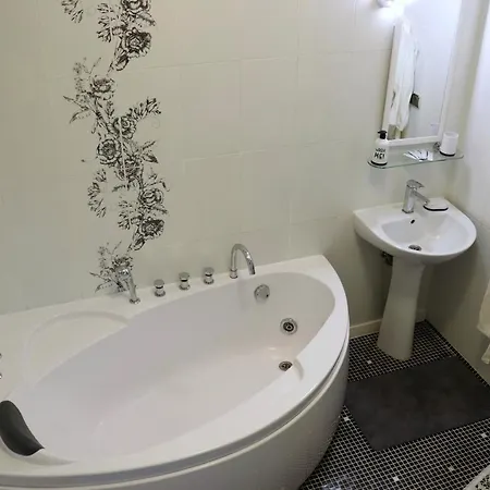Hotel Bogdanov Yar Kiev